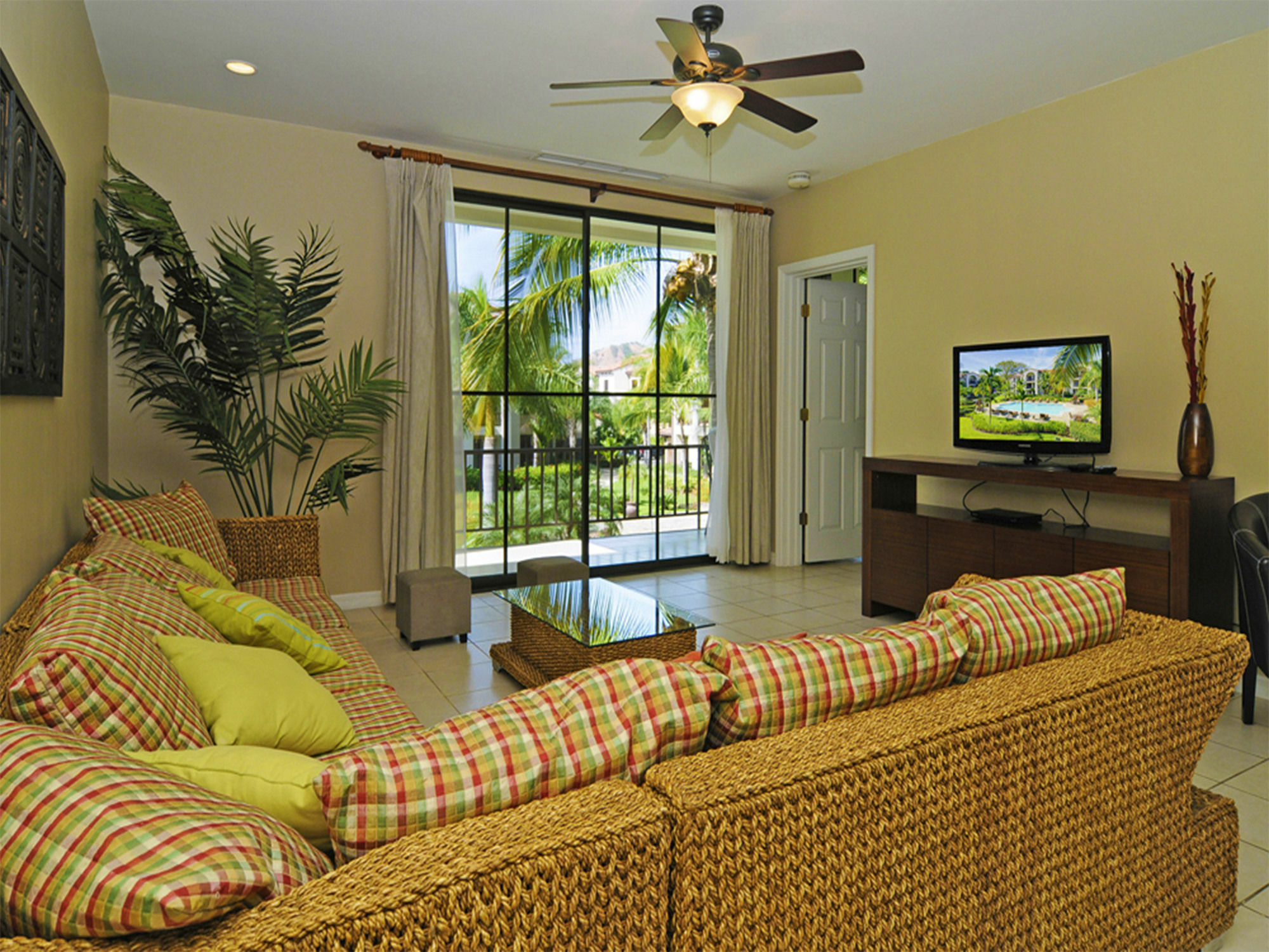Pacifico Resort Condominiums Coco Exterior photo